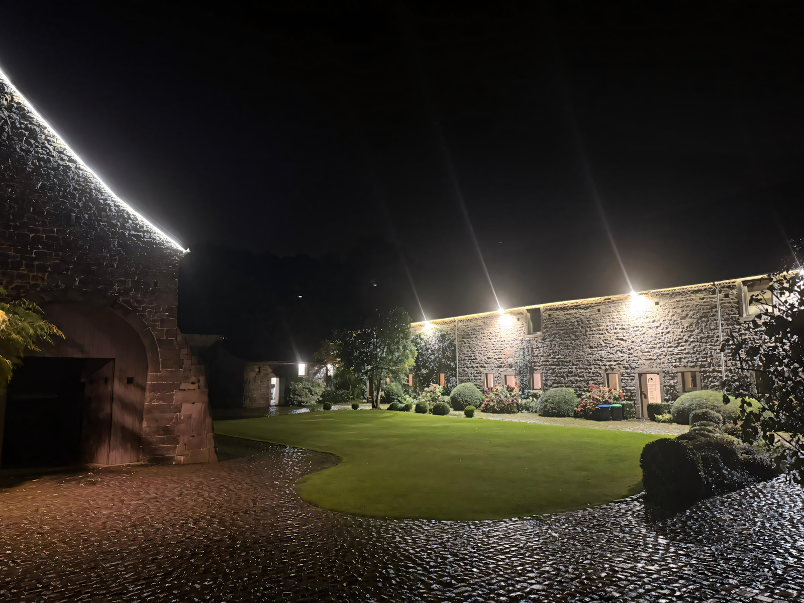 Vue nocturne du château